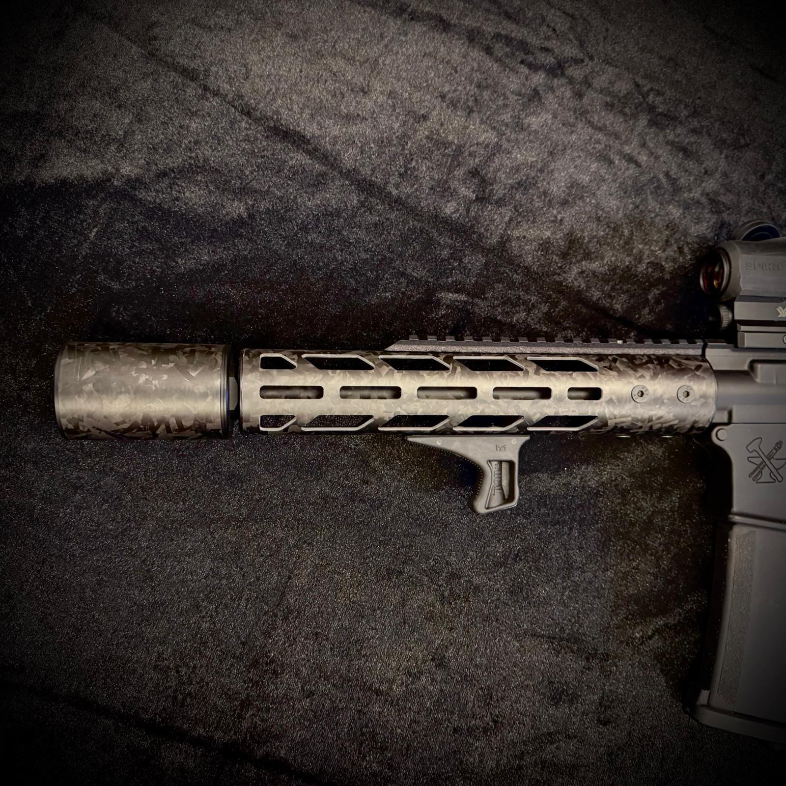 Wolverine MTW / Heretic Forged Carbon Handguard - 10"